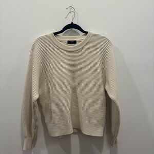 Tahari sweater
